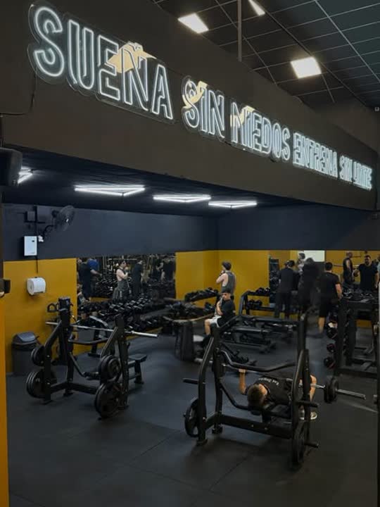 Sala de musculación de la sede Sayago de Salvaje Life Fitness